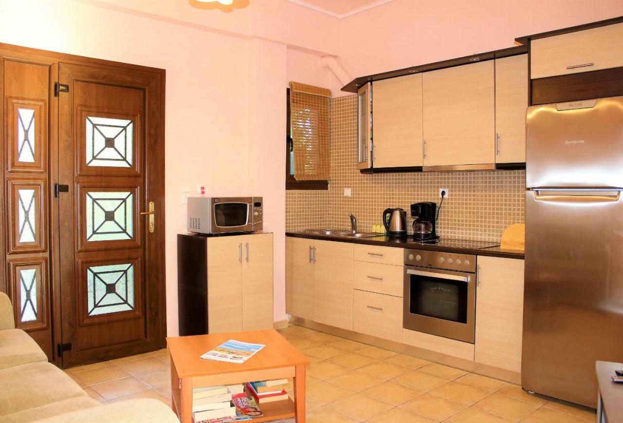 Nadia Apartments Míthimna Kültér fotó